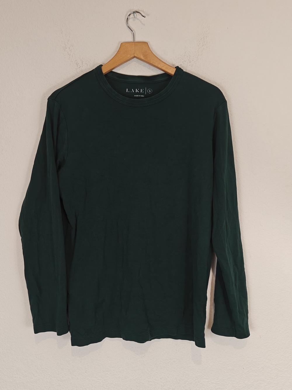 LAKE Men’s Small Dark Green Cotton Long Sleeve Crewneck Tee Luxury Lounge